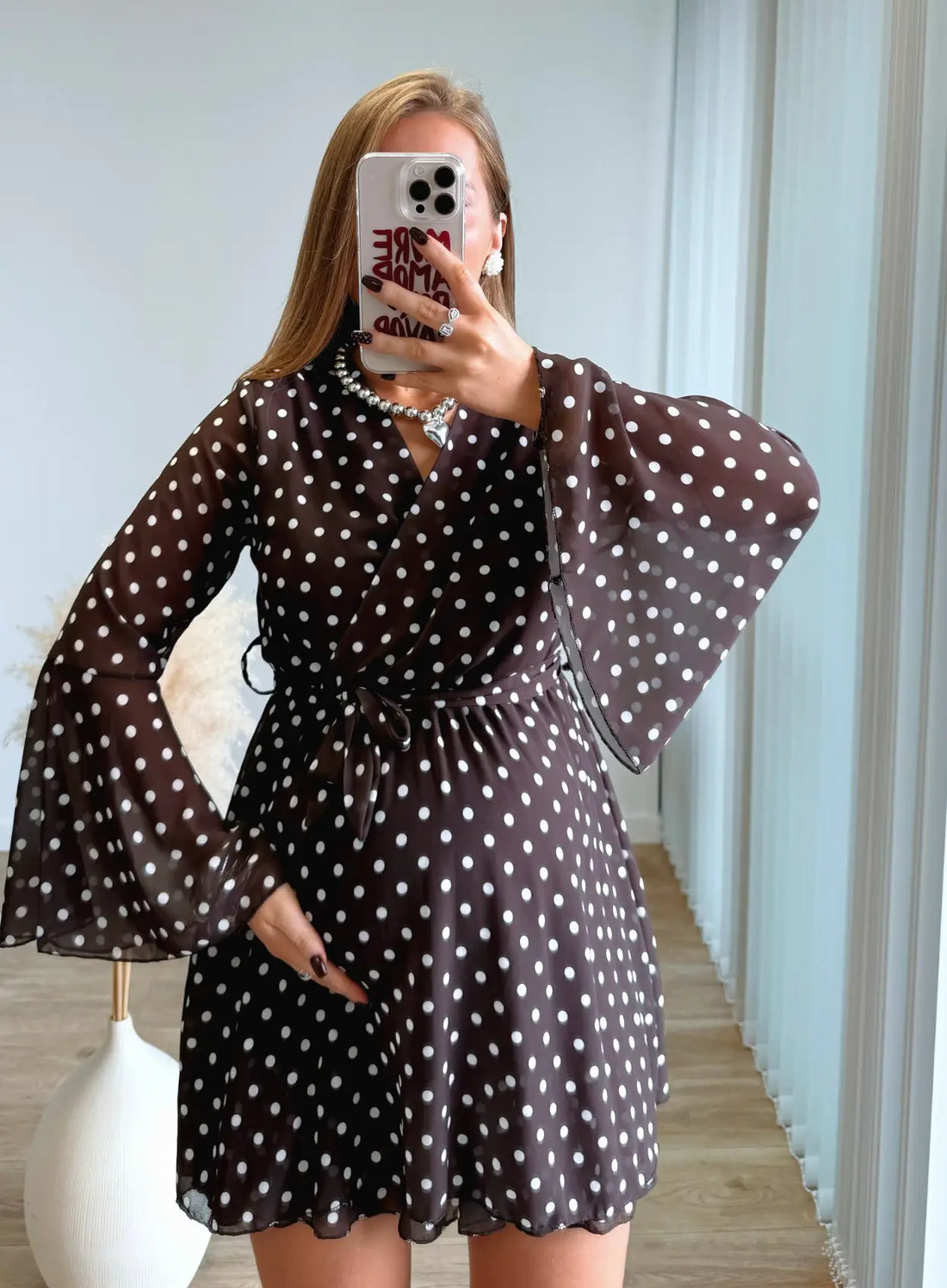LUNA - Robe courte de grossesse marron à petits pois
